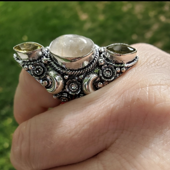 New Golden Rutile and Citrine Crescent Moon 925 Silver Statement Ring. - Picture 2 of 16